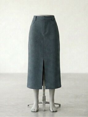 Classic High-Waist Midi Skirt in Navy